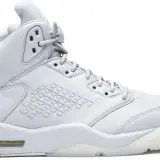Air Jordan 5 Retro Premium Pure Platinum - luksus, który musisz mieć
