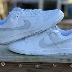 Nike Dunk Low Retro White Pure Platinum - Kluczowe cechy i styl